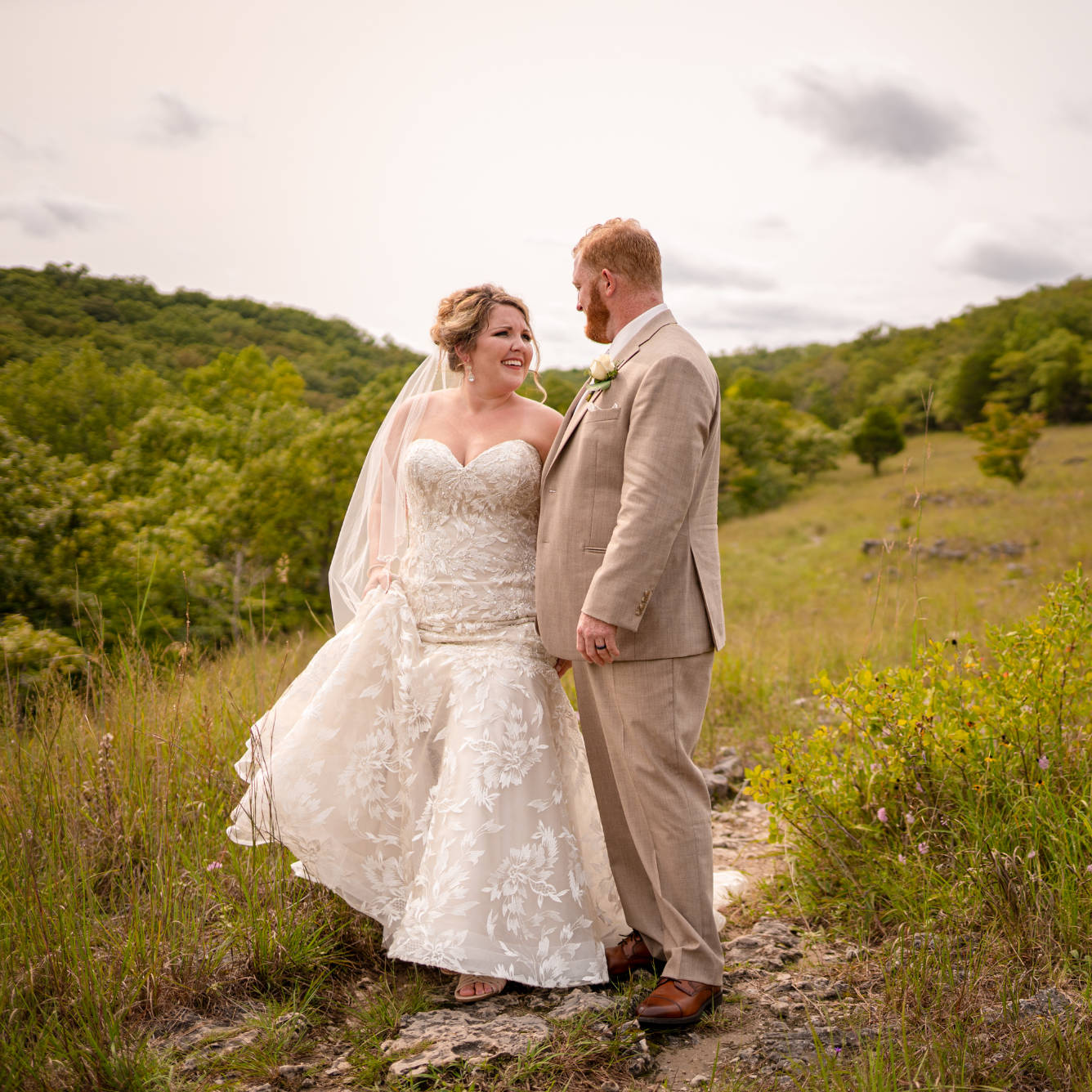 Bride and Groom Lake Ozark State Park St. Louis Missouri Wedding Photo Photographer