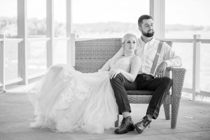 Relaxed couple St. Louis Missouri Wedding Photo Photographer