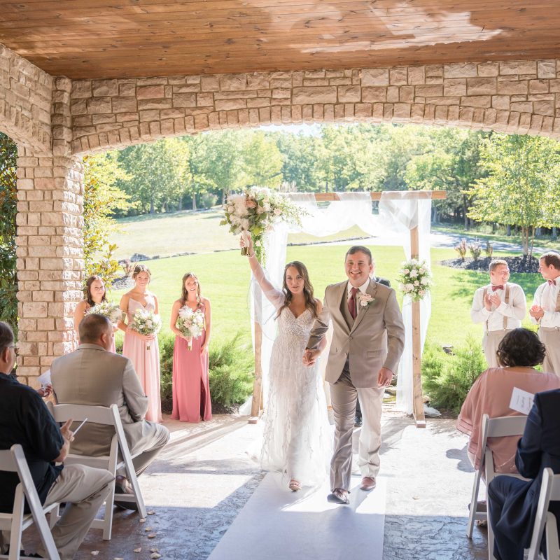 wedding ceremony by Lake of the Ozarks Wedding Photographer Mitchell Bennett Photography