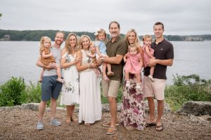 Extended Family Photographer at Lake of the Ozarks