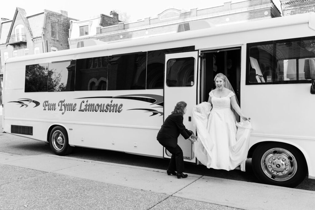 St. Louis Wedding Photographer Fun Tyme Limo